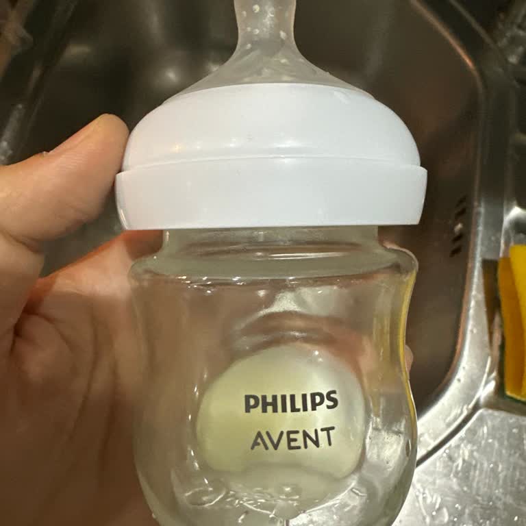 Philips Biberon Kapağı Sorunu: Mama Her Yerde!