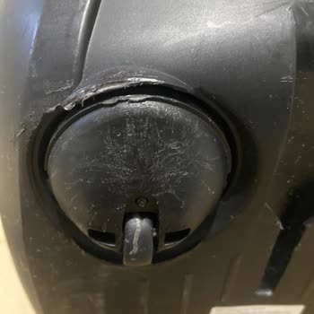 Bosch Süpürge Hayal Kırıklığı: Kalitesiz Parçalar Ve Garanti Sorunları