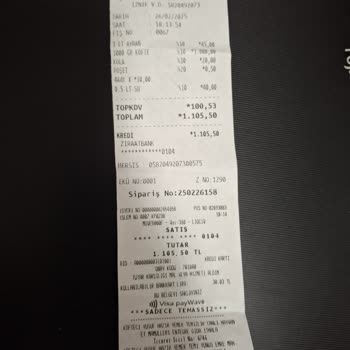 Köfteci Yusuf'ta Köftede Kıl Ve İlgisiz Hizmet