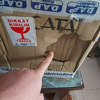 Kırık Ürün Teslimatı Ve İlgisiz Kurye Sorunu