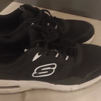 Skechers Ayakkabı 3 Ayda Pert Oldu Müşteri Hizmetleri Sessiz