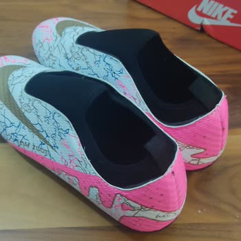 Yanıltıcı Satış Ve İlgisizlik: Hayal Kırıklığı Yaratan Alışveriş Deneyimi