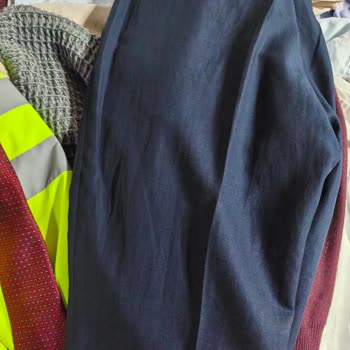 Ramsey'den Gelen Hayal Kırıklığı: Kırışık Takım Elbise Ve İlgisiz Müşteri Hizmeti