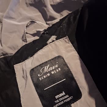 Mavi Mont Kalitesizliği: Soyulma Sorunu Ve Yetersiz Müşteri Hizmeti