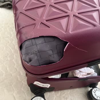 Valiz Hasarı Ve Müşteri Hizmetleri Sorunu