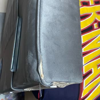 Baza Başlıklarında Seri Yırtılma Ve İlgisizlik