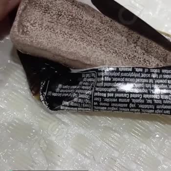 Ülker Metro Paketi Açınca Beyaz Bozulmaya Yüz Tutmuş Halde Görünce Attım!