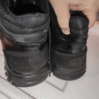 Kışlık Botların Kısa Sürede Yıpranması