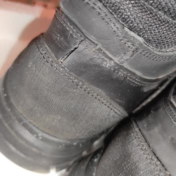 Kışlık Botların Kısa Sürede Yıpranması