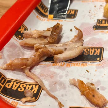 Çiğ Tavuk Skandalı: Müşteri Sağlığı Tehlikede!