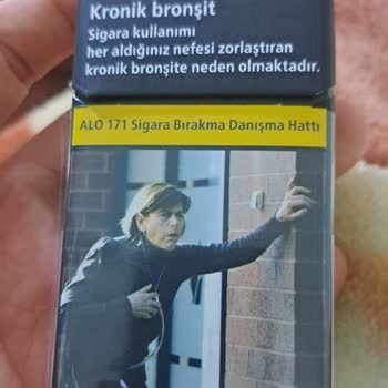 Parliament Sigara Tadında Bozulma Ve Nem Sorunu