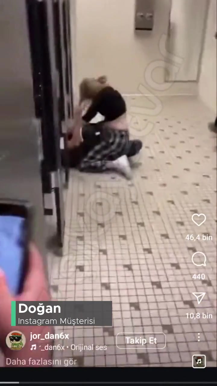 Instagram Videolarında Korku videonun kapak resmi