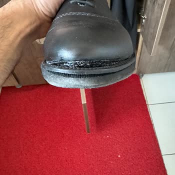 Sail Lakers Ayakkabının Kalitesizliği Ve İletişim Sorunu