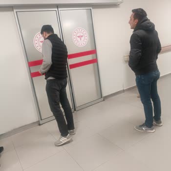 Acil Serviste Bekleme Süresi Ve Yetersiz Yatak Sorunu