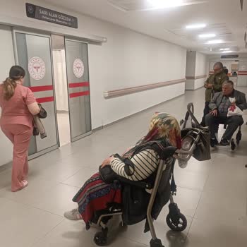 Acil Serviste Bekleme Süresi Ve Yetersiz Yatak Sorunu