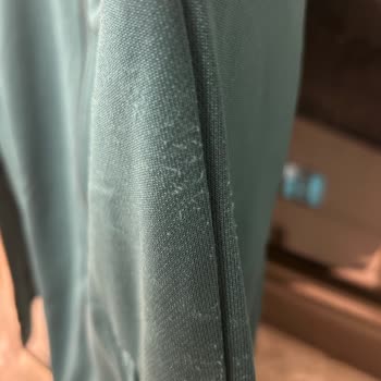 Fast Spor Puma Cevahir'den Aldığım Ceket Tiftiklendi Ve Değişim Talebim Reddedildi