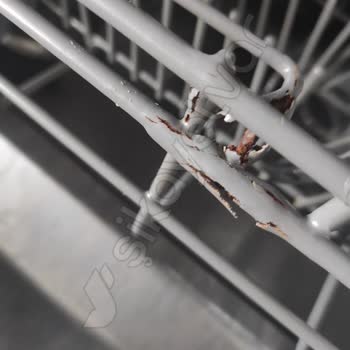 Bulaşık Makinesi Sepetlerinde Çatlama Ve Paslanma Sorunu