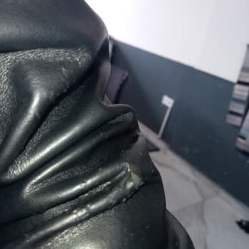 DeFacto Deri Montumun Hızla Yıpranması!