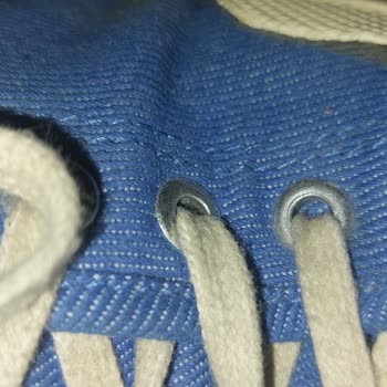 Superga, zapatos de mala calidad y atención al cliente deficiente