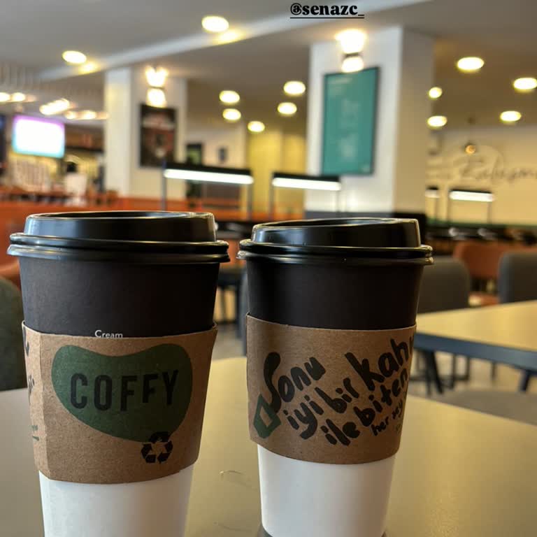 Küçük Bardak İçin Ekstra Ücret Talebi