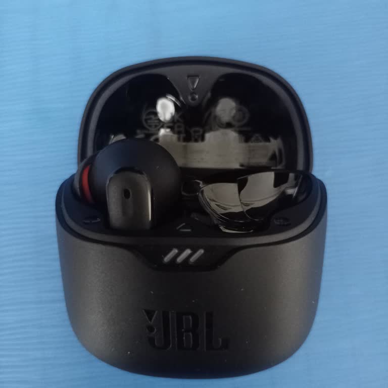 JBL Kulaklıkta Tek Taraflı Kayıp Ve Müşteri Hizmetleri Hayal Kırıklığı