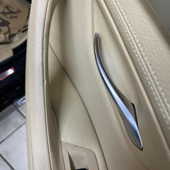 BMW F10 Kapı Kollarında Kronik Eriyen Kaplama Sorunu