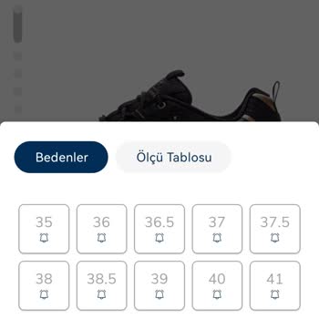 Skechers İndirim Vaadiyle Müşteriyi Bekletiyor