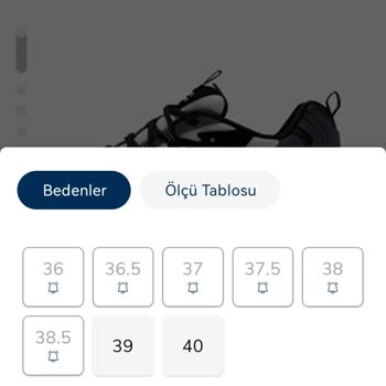 Skechers İndirim Vaadiyle Müşteriyi Bekletiyor