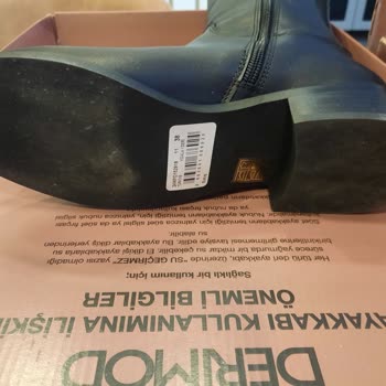 Derimod'dan Gelen Teşhir Ürün Sorunu Ve İletişim Eksikliği