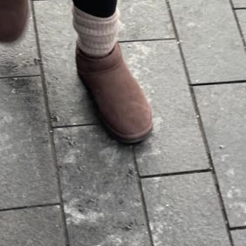 Renk Değişimi Ve Yetersiz İnceleme Sonucu