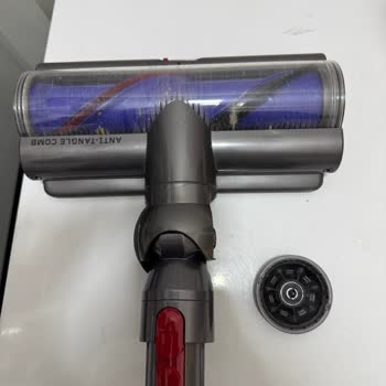 Aspiradora Dyson, problema con cabezal, partes rotas