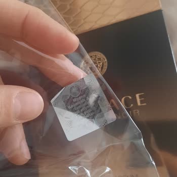 Versace Parfümde Kalıcılık Sorunu Ve İade Talebi