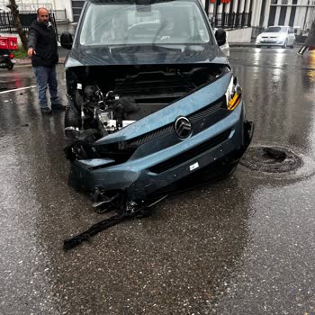 Airbag Açılmayan Araç Ve Bayinin Sorumsuzluğu