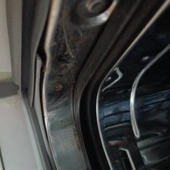 Lavavajillas Beko nuevo con problemas de óxido