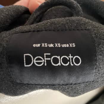 DeFacto'dan Aldığım Kabanın Hızla Tüylenmesi Ve Kalitesizliği