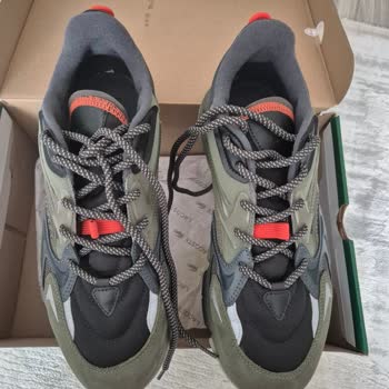 Lacoste Mağazasında Değişim Sorunu: 1 Haftalık Ayakkabı Kabul Edilmiyor