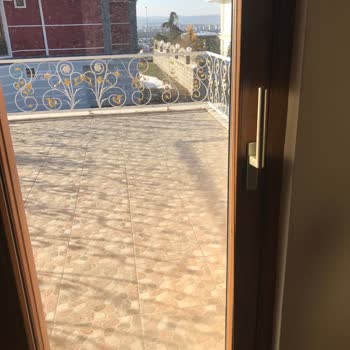 Winsa'nın Sürgülü Kapı Sorunu Çözülmüyor!