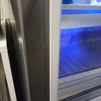 Arçelik Buzdolabında Boya Akması Sorunu