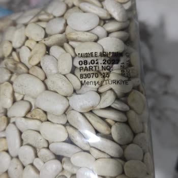 Bayat Ve Böceklenmiş Fasulye Şoku