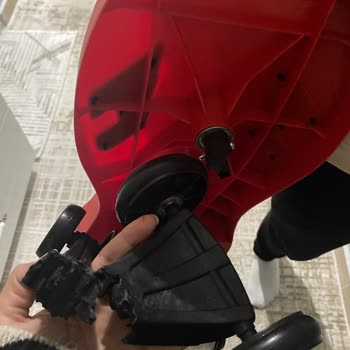 Kırık Ürün Ve İletişimsizlik: Çözüm Arayışında Engeller