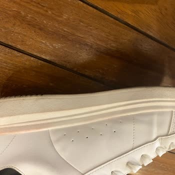 Renk Değiştiren Ürünler Ve İlgisiz Hizmet