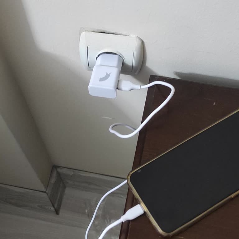 Reeder Telefonumun Şarj Sorunu ve Garanti Mağduriyeti