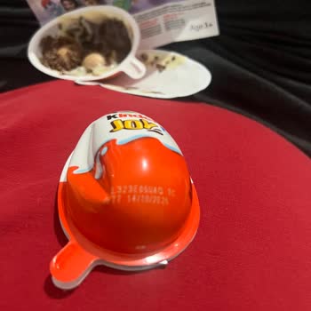 Kinder Joy'un Hayal Kırıklığı: Yarı Boş Ürün