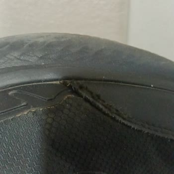 Skechers Ayakkabıda Dikiş Patlaması Ve İade Sorunu