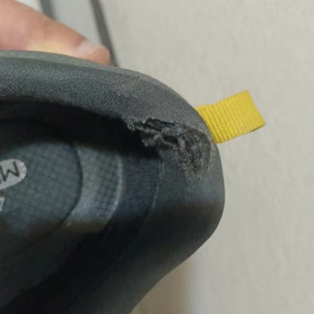 Skechers Ayakkabıda Dikiş Patlaması Ve İade Sorunu