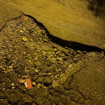 Yol Bakım Eksikliği Nedeniyle Araç Hasarı