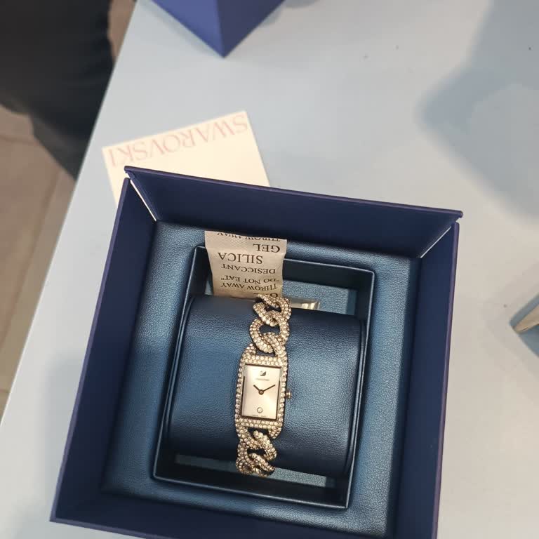 Swarovski Saat Ayarlama Hizmeti Sorunu