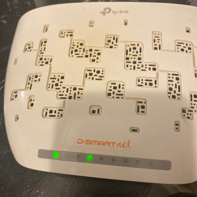 Sürekli İnternet Kesintisi Ve Yetersiz Müşteri Hizmeti: Çözüm Bekliyorum!