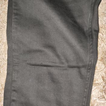 Avva Mağazasından Alınan Pantolonun İplik Atması Ve Değişim Reddi