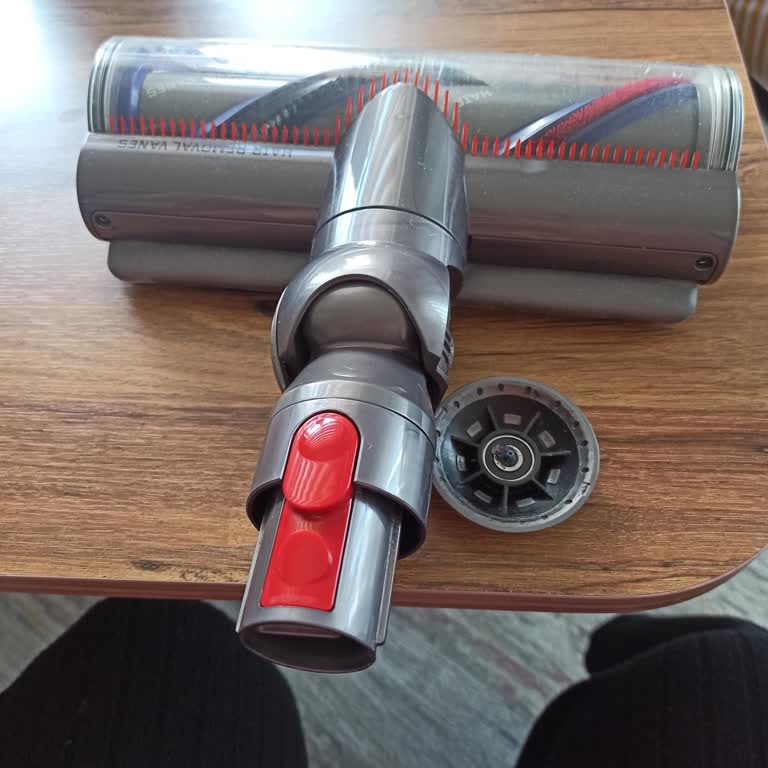 Dyson Süpürge Başlığı İki Aydır Bekletiliyor
